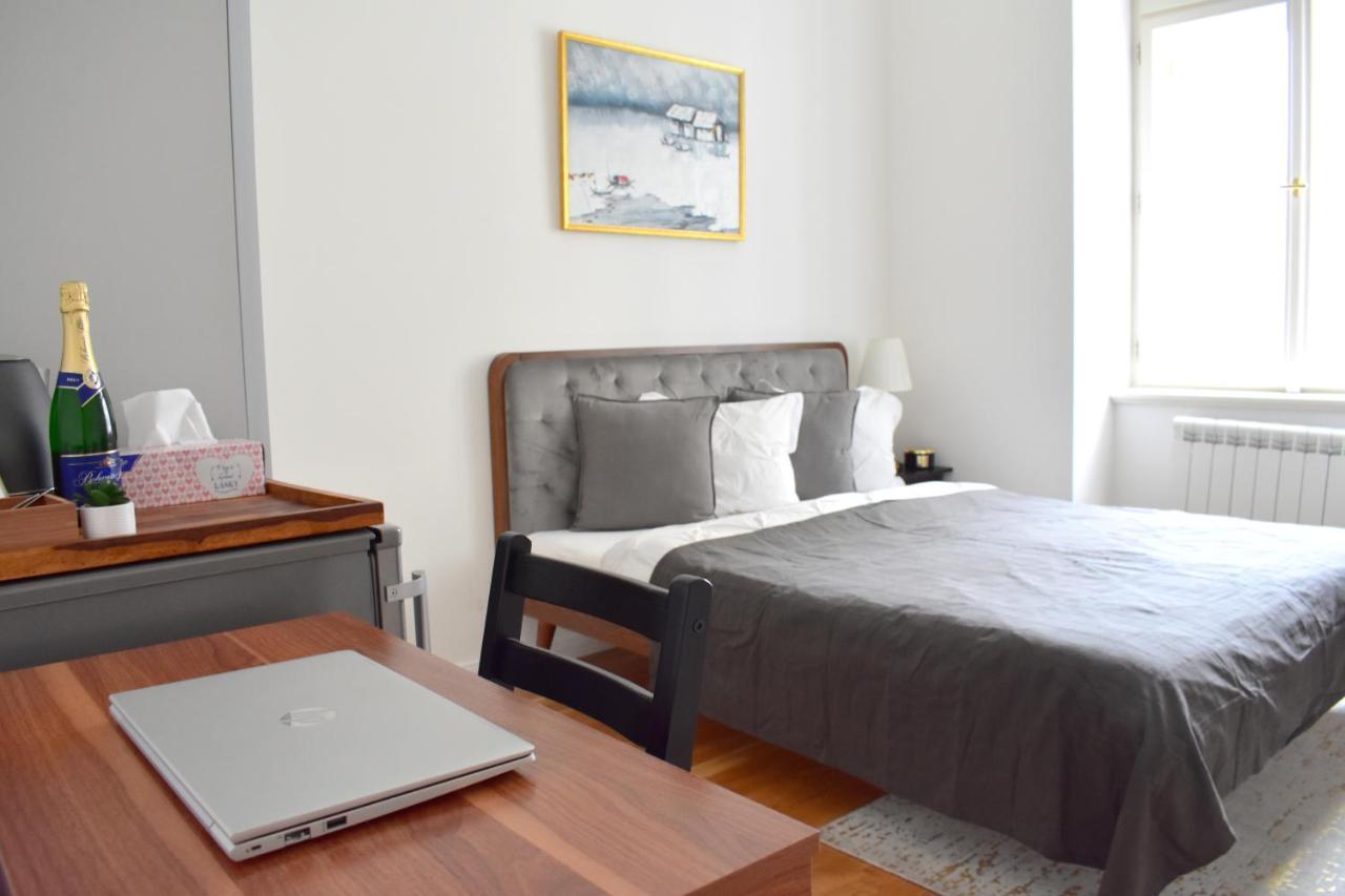 Lovely Apartment In Center Πράγα Εξωτερικό φωτογραφία