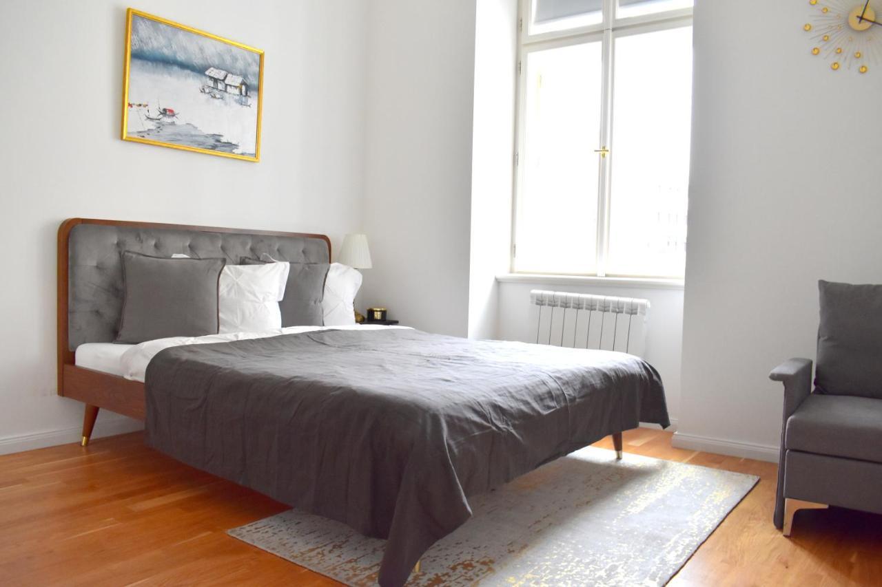 Lovely Apartment In Center Πράγα Εξωτερικό φωτογραφία