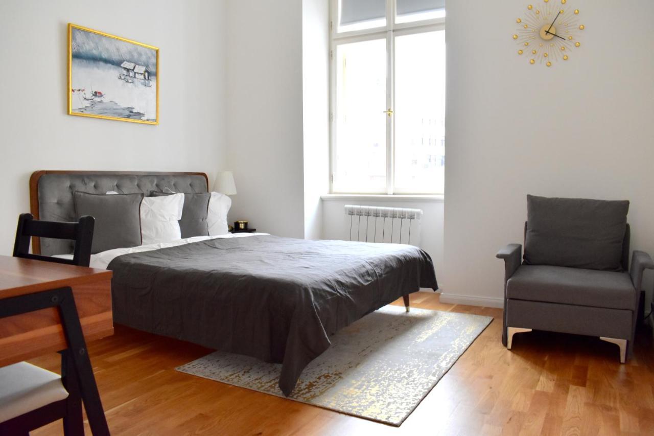 Lovely Apartment In Center Πράγα Εξωτερικό φωτογραφία