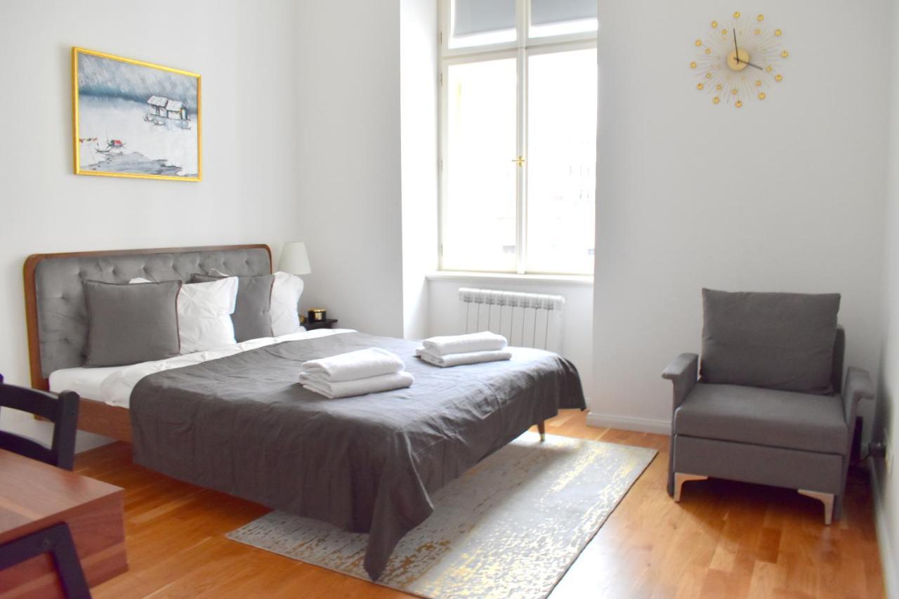 Lovely Apartment In Center Πράγα Εξωτερικό φωτογραφία